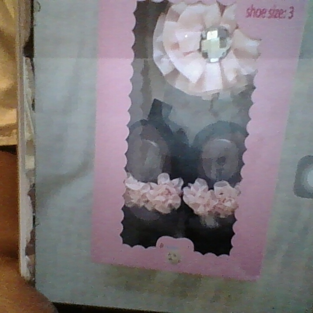 headband and shoe set - Picture 2 of 2